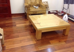 Sàn gỗ Lim Lào 15 * 90 * 900mm Sàn gỗ Lim Lào 15 * 90 * 900mm