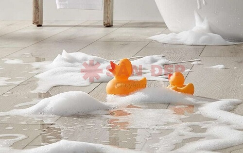 Bảo vệ sàn gỗ khỏi nước