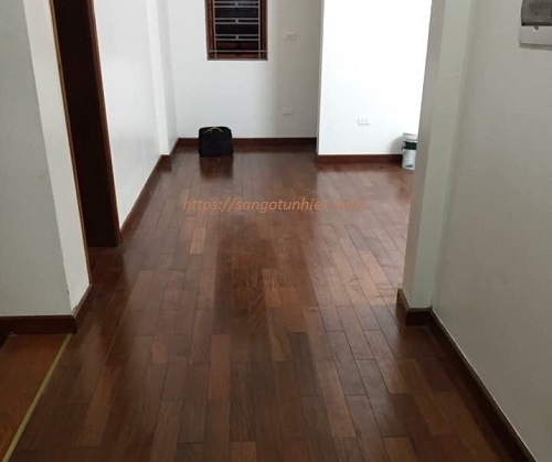 Công trình sàn Căm xe lắp tại huyện mê linh