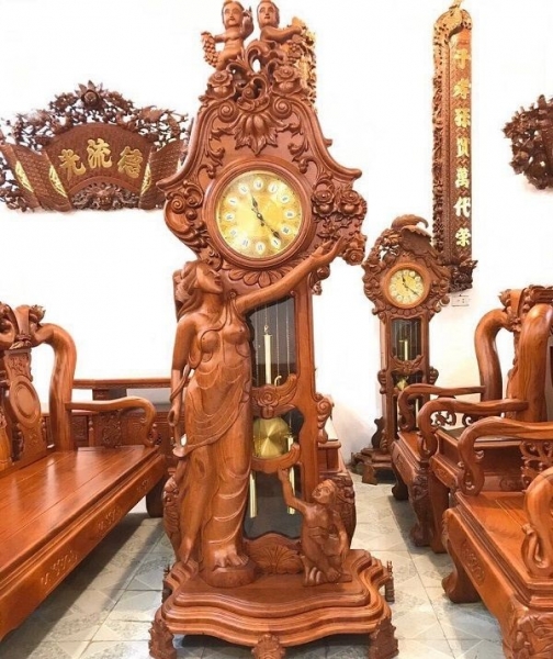Đồng hồ gỗ Hương cổ điển