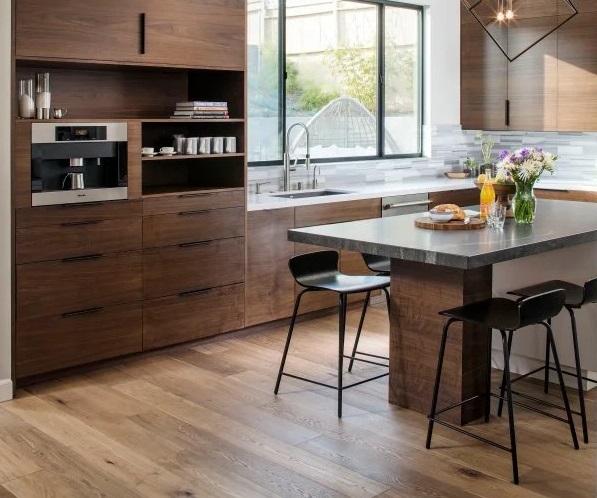 Làm tủ bếp gỗ Óc Chó