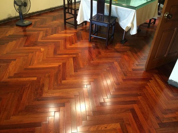 Sàn gỗ Giáng Hương Lào lắp xương cá