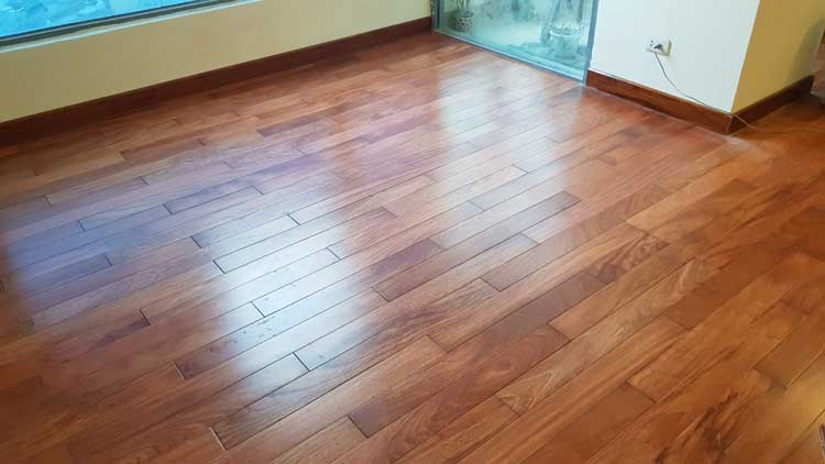 Sàn gỗ tự nhiên dày 15mm