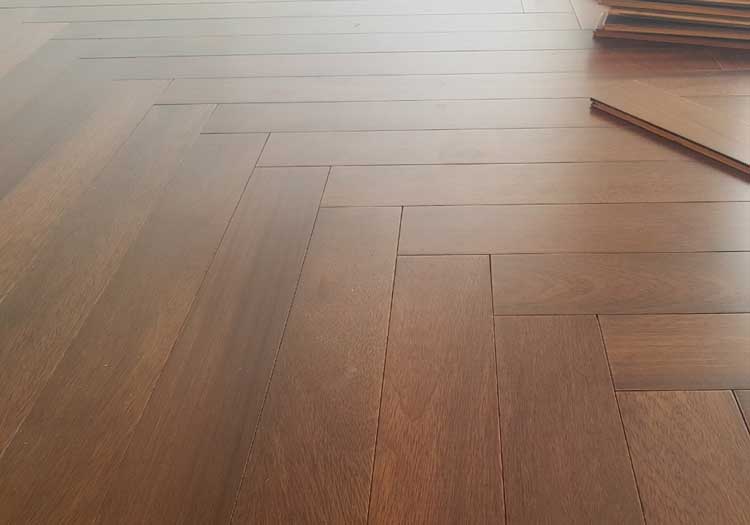 Sàn gỗ tự nhiên dày 18mm