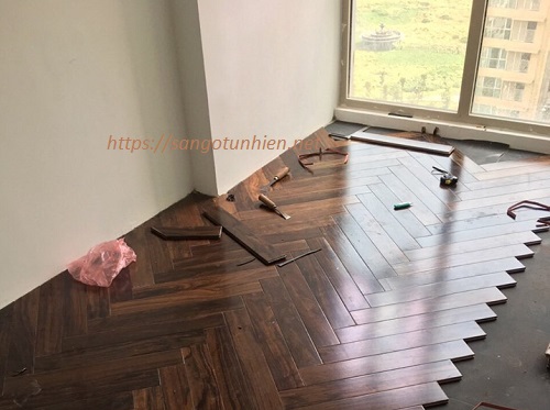 Sàn gỗ chiu liu lắp xương cá