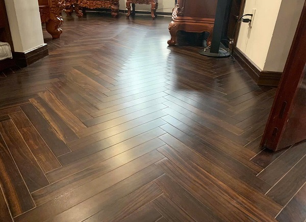 Sàn gỗ Chiu Liu lắp xương cá