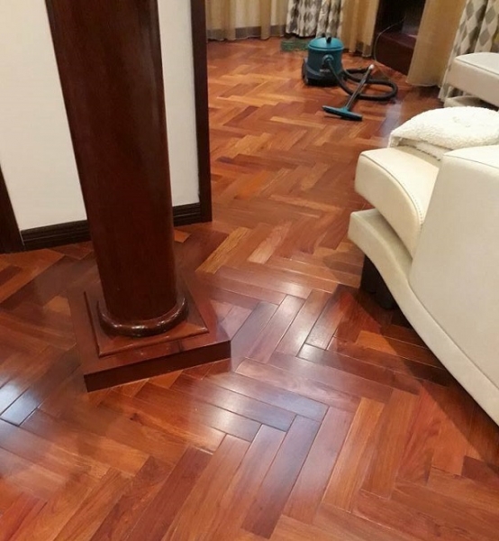 Sàn gỗ kỹ thuật Giáng Hương lắp xương cá