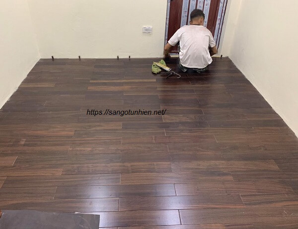 Thi công lắp đặt sàn gỗ Chiu Liu kỹ thuật