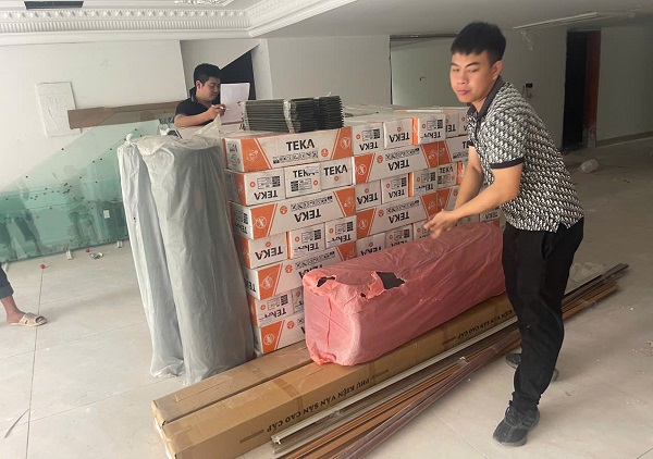 Xem trên vỏ hộp sàn gỗ công nghiệp